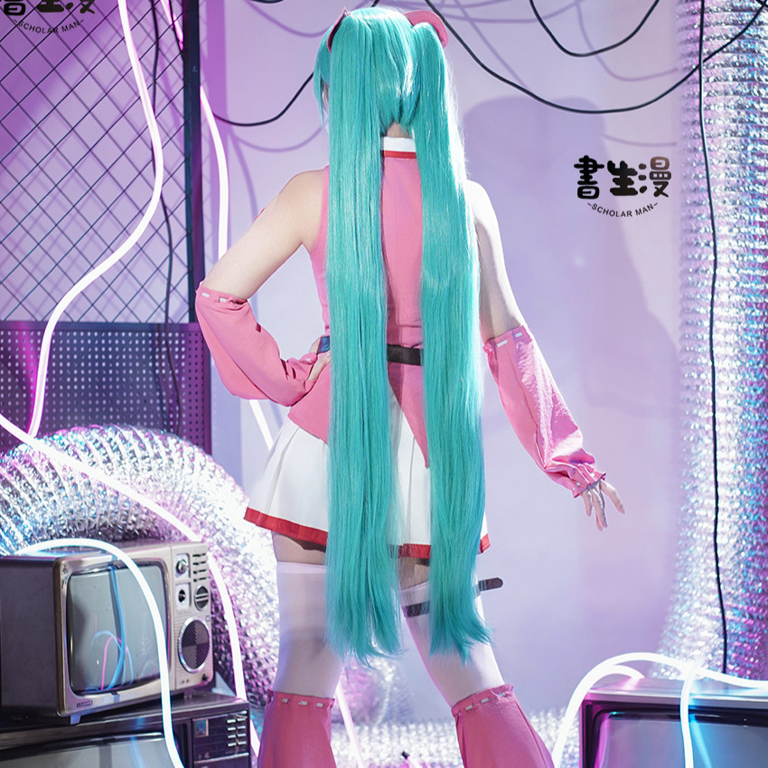 Anime MMiLku Gloomy Bear Cross - Prop De Cosplay recensione e prezzo